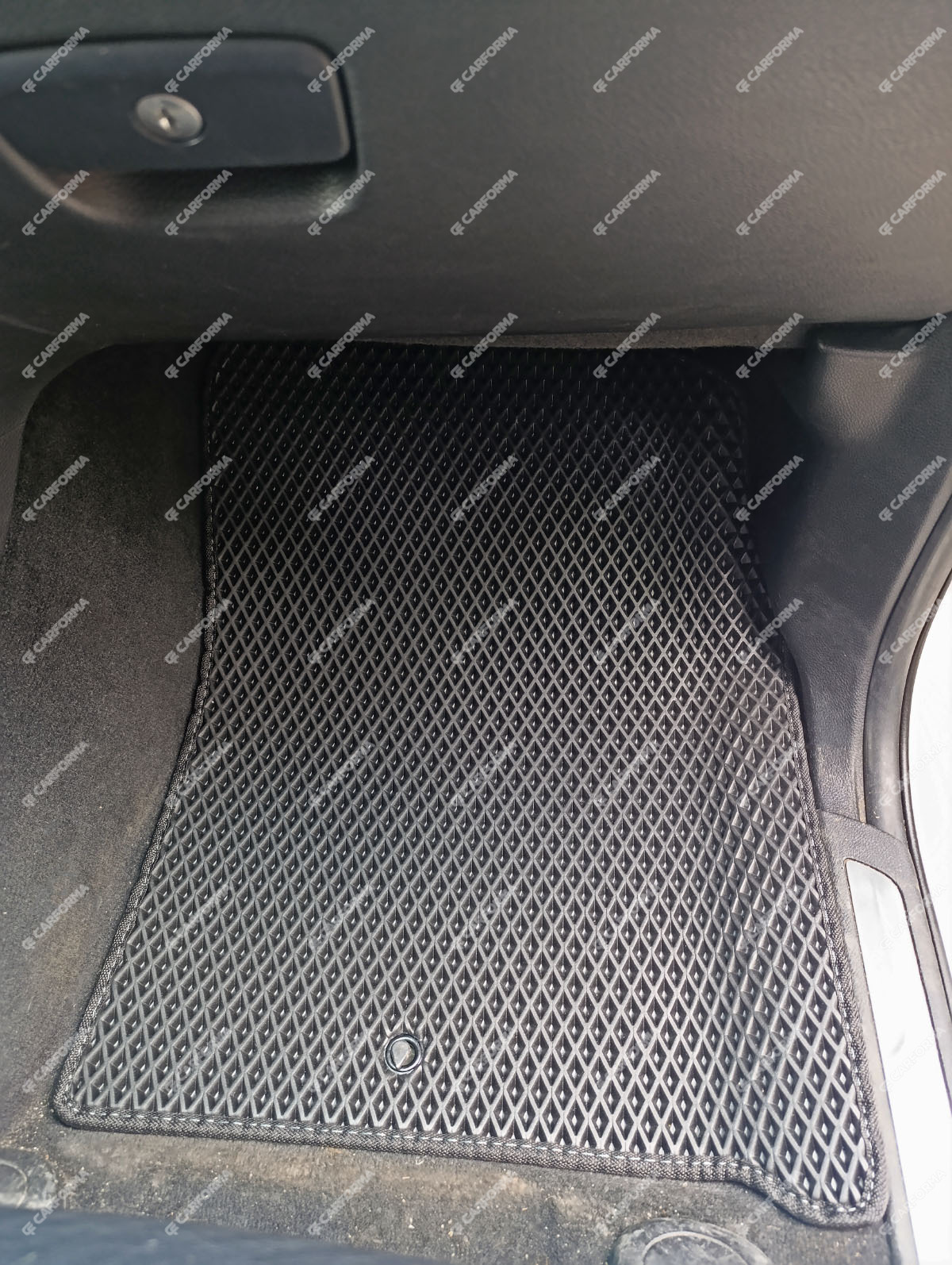 Коврики на Jeep Grand Cherokee (WK2) 2010&nbsp;-&nbsp;2022 в Химках