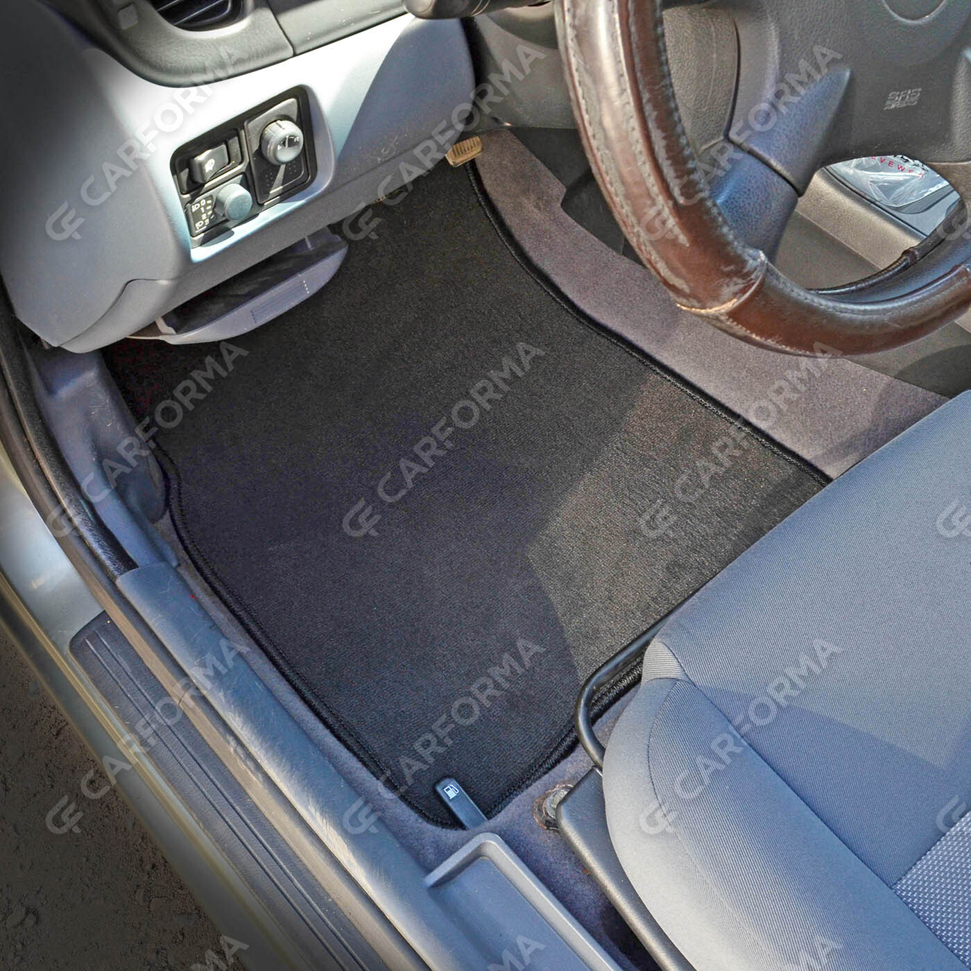 Ворсовые коврики на Nissan Almera 2 (N16) 2000&nbsp;-&nbsp;2006 в Химках