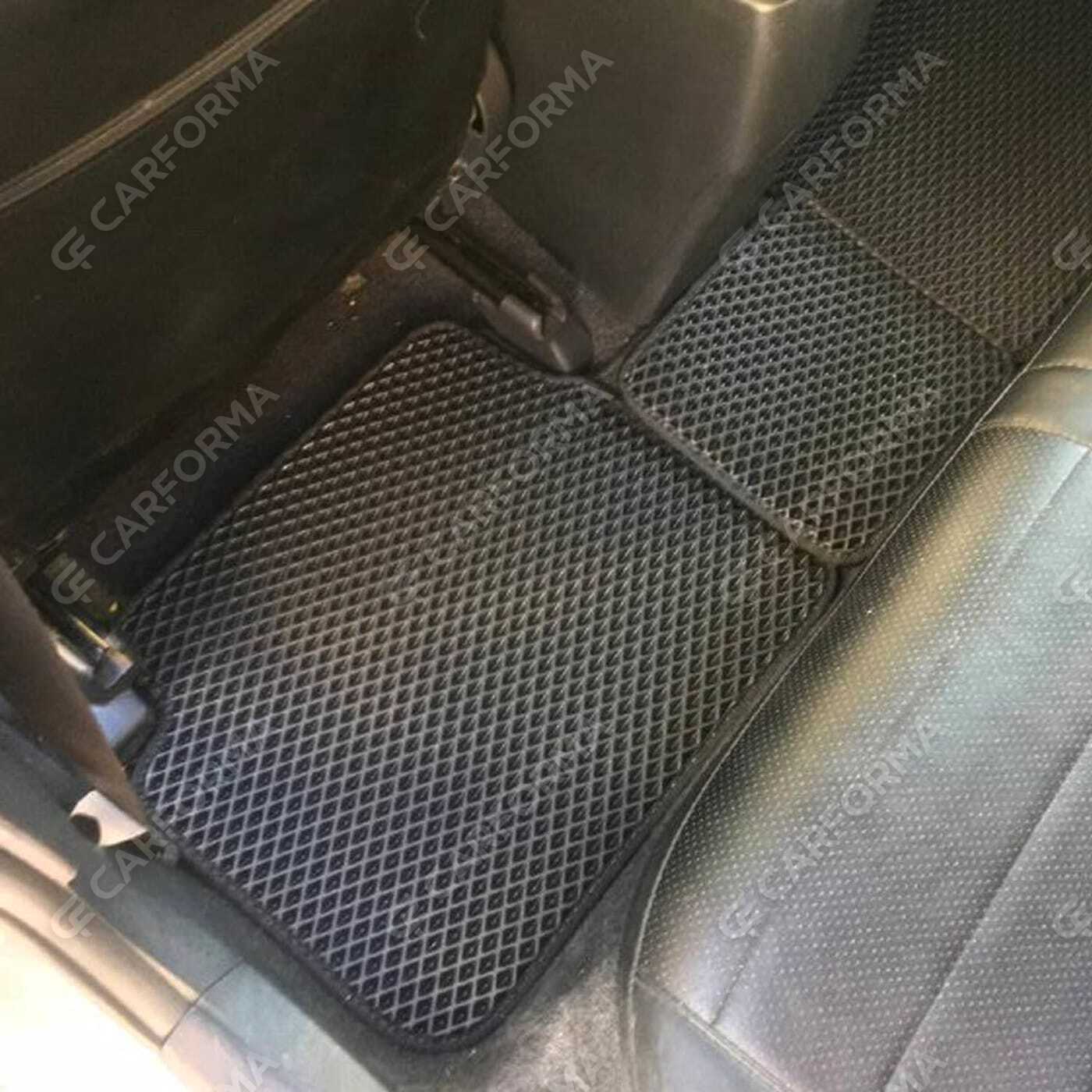 Коврики на Toyota Corolla Fielder (E14) 2006&nbsp;-&nbsp;2012 в Химках