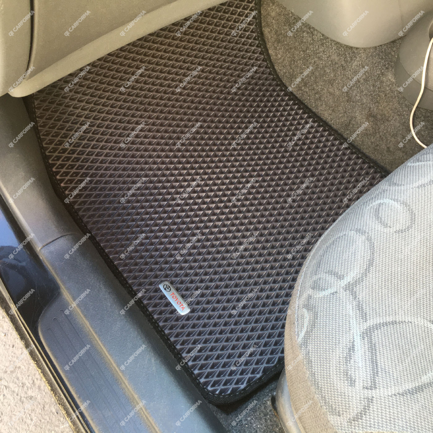 Коврики на Toyota Vitz I 1998&nbsp;-&nbsp;2005 в Химках