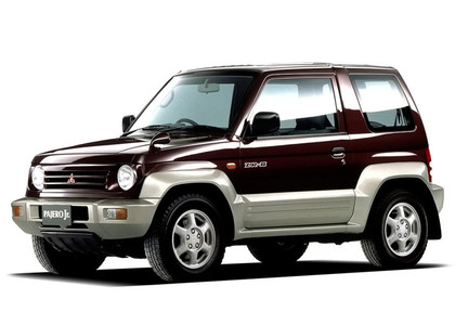Коврики на Mitsubishi Pajero Junior 1995 - 1998 в Химках