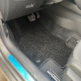 Ворсовые коврики на Audi Q2L 2016&nbsp;-&nbsp;2026 в Химках