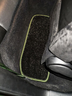 Ворсовые коврики на Dodge Challenger III 2008&nbsp;-&nbsp;2023 в Химках