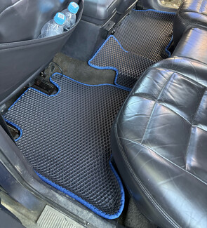 Ворсовые коврики на Jeep Grand Cherokee (ZJ) 1992 - 1999 в Химках Ворсовые коврики на Jeep Grand Cherokee (ZJ) 1992 - 1999 в Химках