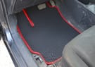 Коврики на Toyota Yaris II 2005 - 2011 в Химках