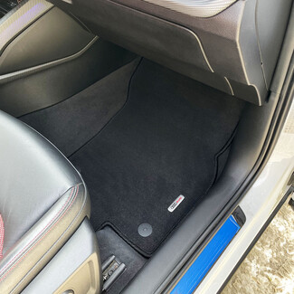 Ворсовые коврики на Audi Q2L 2016&nbsp;-&nbsp;2026 в Химках