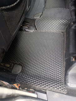 Коврики на Jeep Grand Cherokee (WK2) 2010 - 2022 в Химках