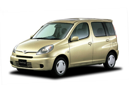 Ворсовые коврики на Toyota Yaris Verso 1999 - 2006 в Химках