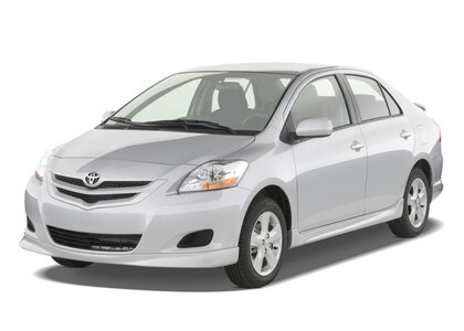 Коврики на Toyota Belta 2005 - 2012 в Химках