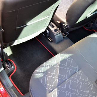 Ворсовые коврики на Lada (ВАЗ) Largus 2012&nbsp;-&nbsp;2025 в Химках